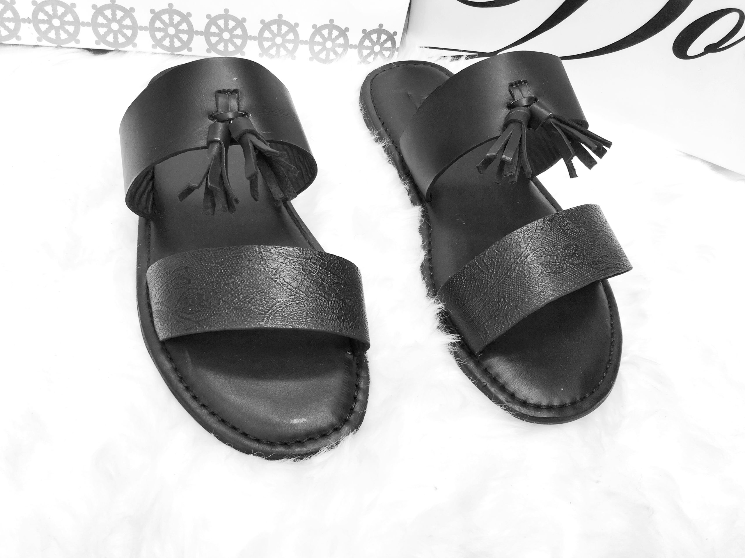 picture of a black flat leather sandals for men by Dolls Leather Products